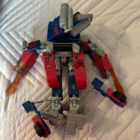 Transformers Optimus Prime Autobot toy - Picture 7 of 8